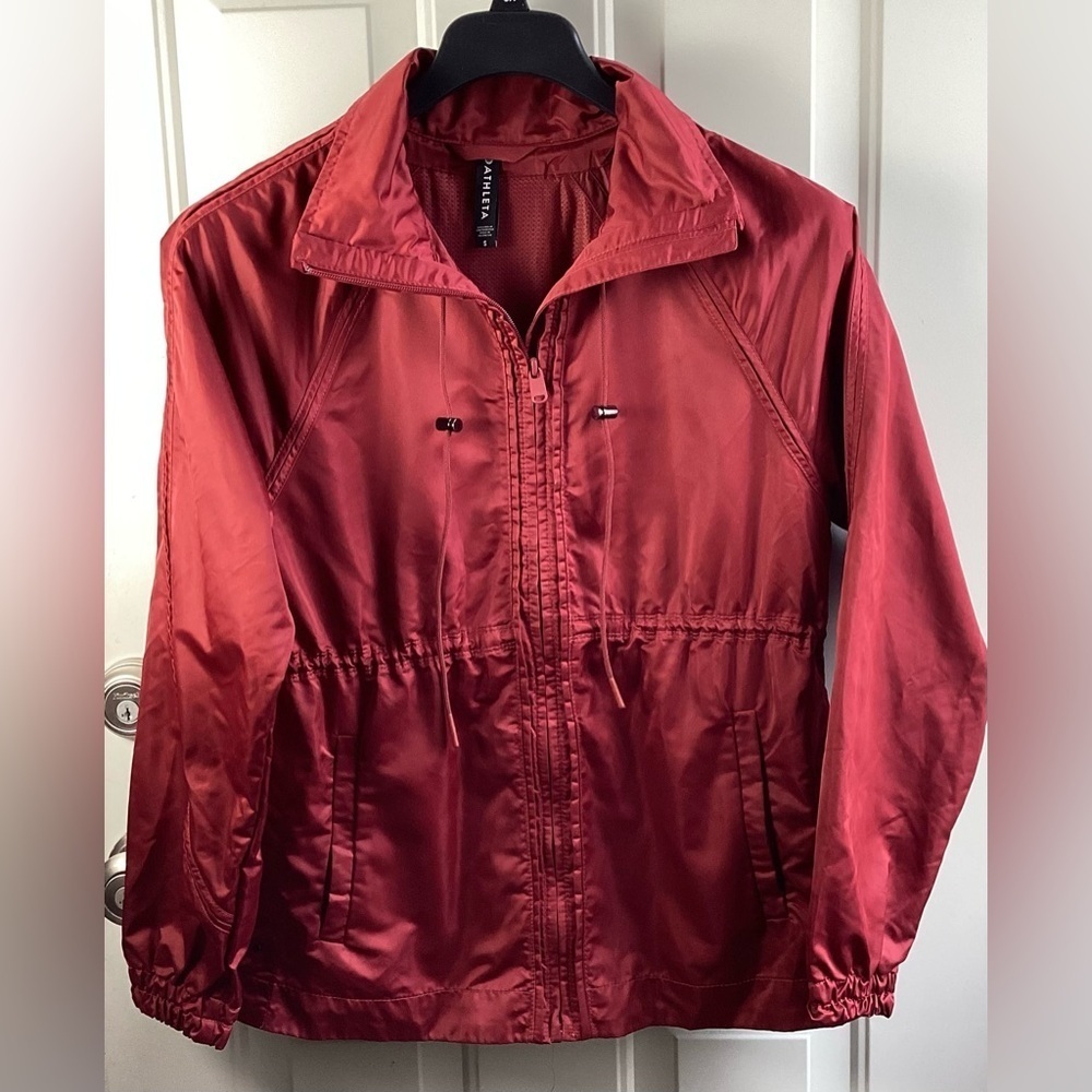 Athleta Women's Red Jacket Escape Jacket/windbreaker Size small Canyon Red